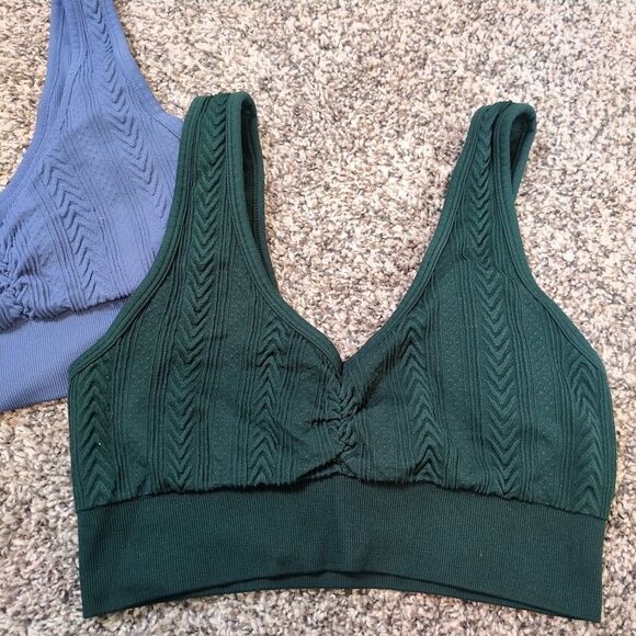 Lot of 2 Aerie Medium Seamless Cable Knit Padded Bralette *Missing 1 Pad* - Picture 2 of 7